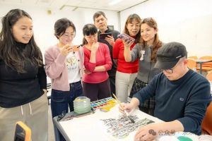 因形布势、因势赋形——《实验水墨艺术创作课》