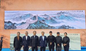 笔墨绘雄关，丹心寄文脉——范迪安主席带领艺术家团队为2026国际青春诗会·长城诗会创作长城主题中国画《雄关万里》