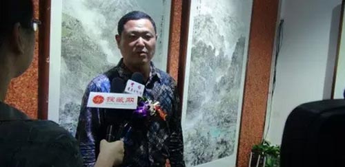 参展艺术家宋士操接受媒体专访.jpg
