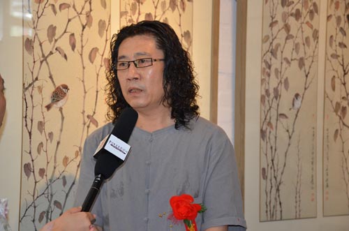 09艺术家郭慧庆接受媒体采访.jpg
