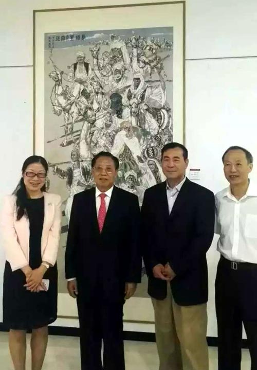 刘选让教授与吉佩定会长及当地领导合影留念.jpg