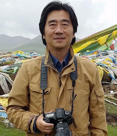 周石峰400.jpg